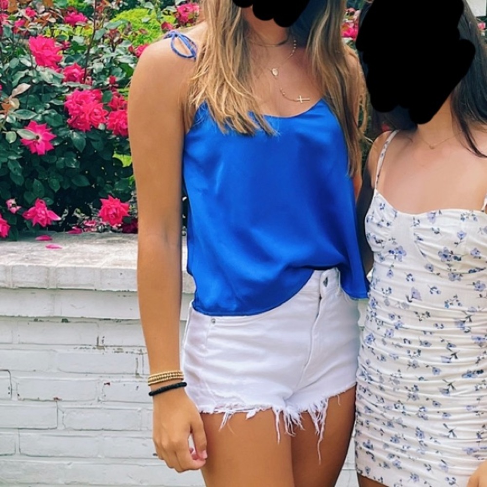 blue satin top 🦋💙